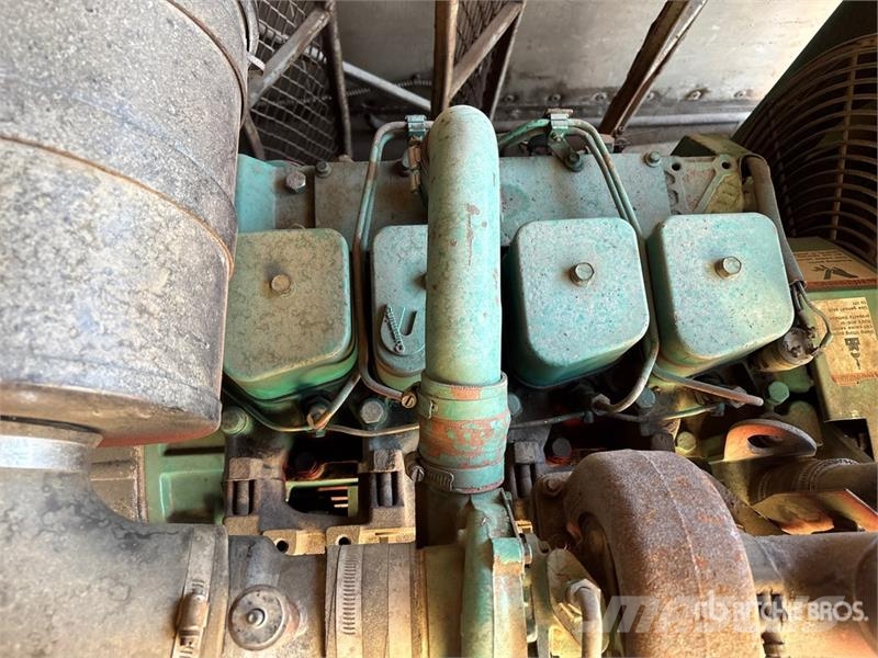 Fruehauf 45 ft T/A Shop Generator Trailer Maskintransporter
