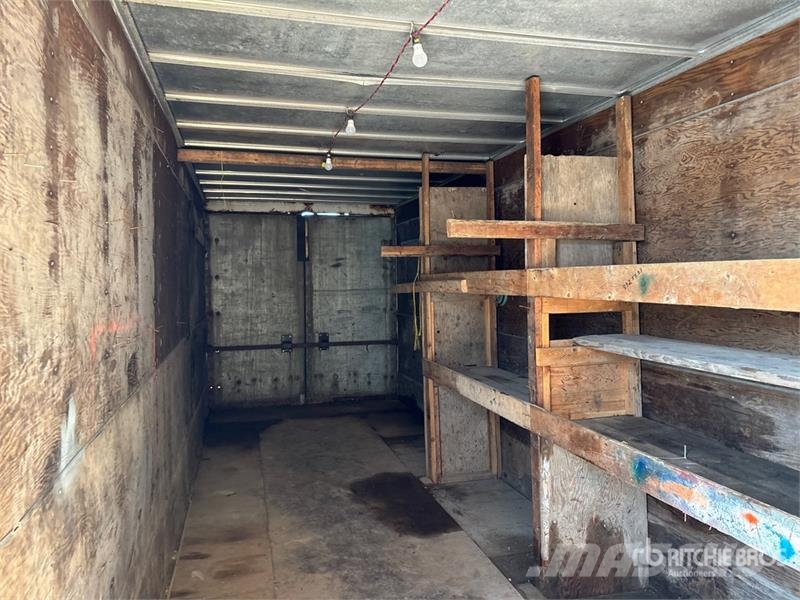 Fruehauf 45 ft x 102 in T/A Tool Crib Van Trailer Reboques de caixa fechada
