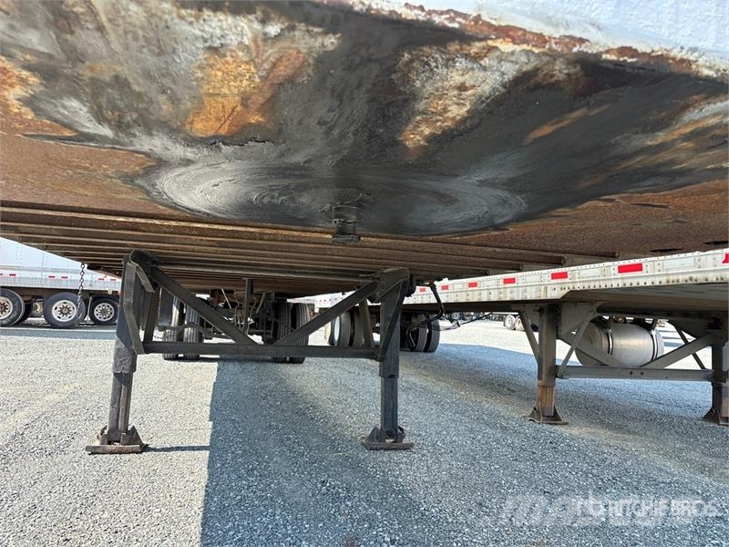 Fruehauf 45 ft x 102 in T/A Tool Crib Van Trailer Reboques de caixa fechada