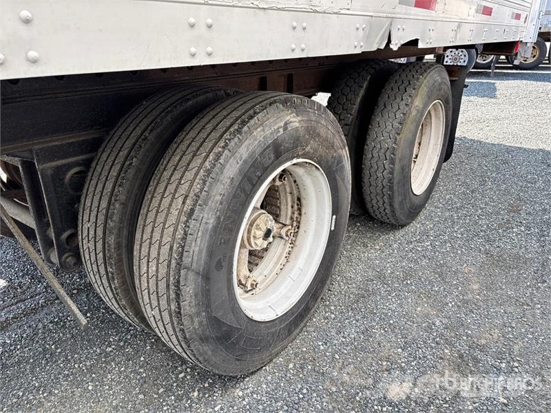 Fruehauf 45 ft x 102 in T/A Tool Crib Van Trailer Reboques de caixa fechada