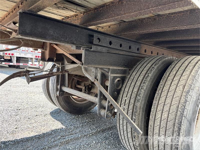 Fruehauf 45 ft x 102 in T/A Tool Crib Van Trailer Reboques de caixa fechada