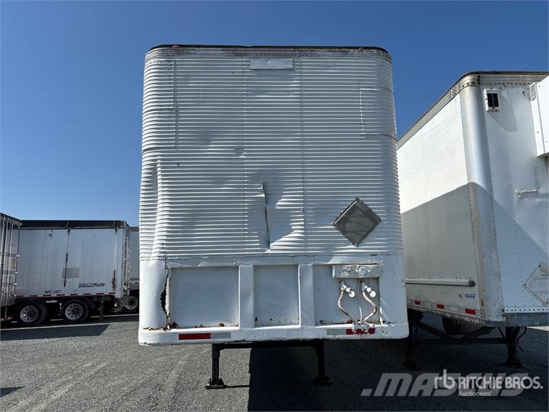 Fruehauf 45 ft x 102 in T/A Tool Crib Van Trailer Reboques de caixa fechada