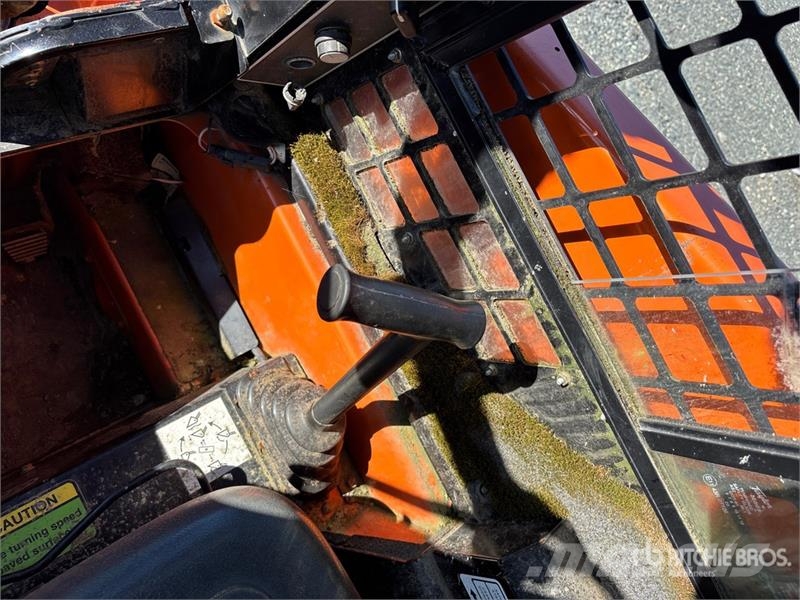 Gehl R105 Skid Steer Loader Kompaktrakodók