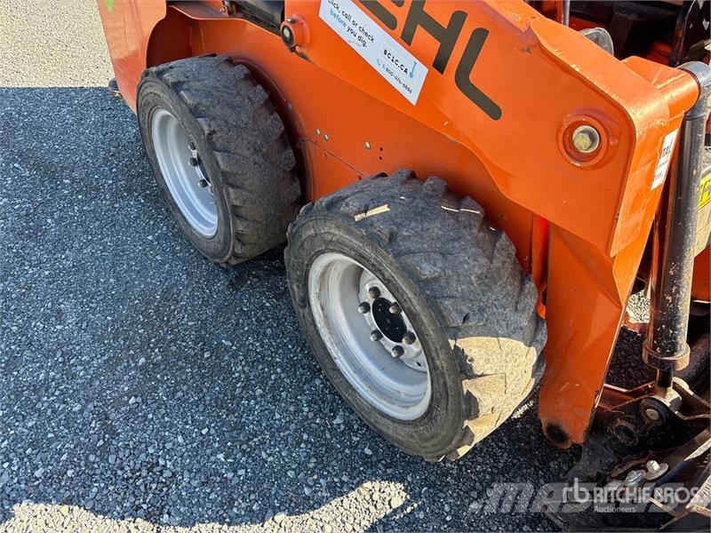 Gehl R105 Skid Steer Loader Kompaktrakodók