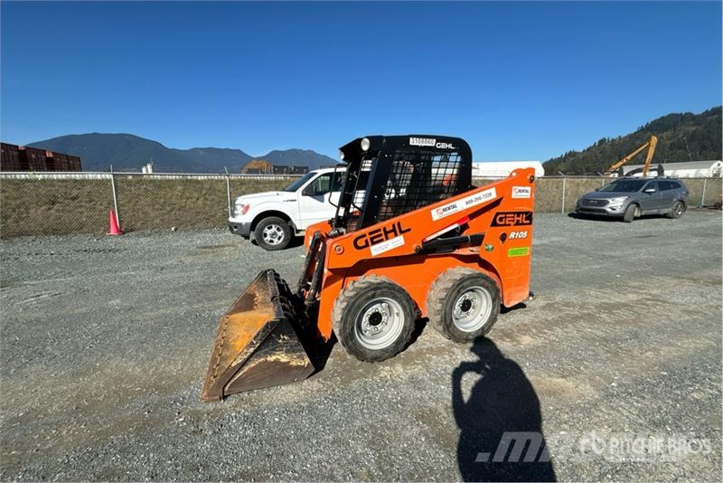 Gehl R105 Skid Steer Loader Kompaktrakodók