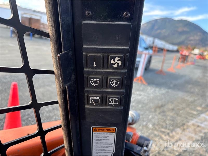 Gehl RT135 Compact Track Loader Kompaktrakodók