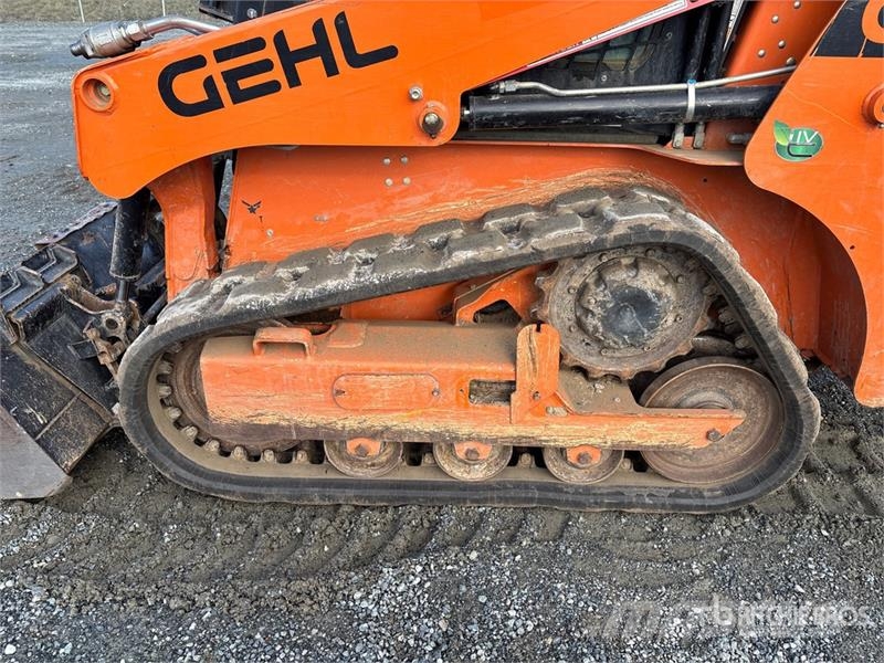 Gehl RT135 Compact Track Loader Kompaktrakodók