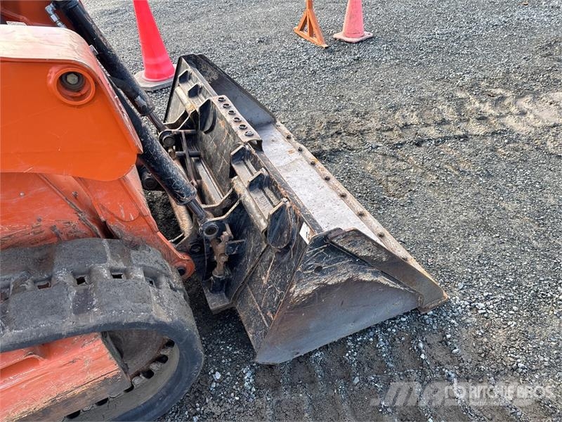 Gehl RT135 Compact Track Loader Kompaktrakodók