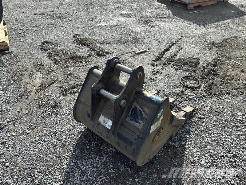 Geith 24 in Digging Excavator Bucket دلاء