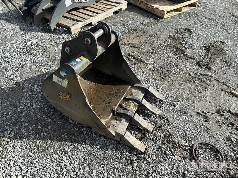Geith 24 in Digging Excavator Bucket دلاء