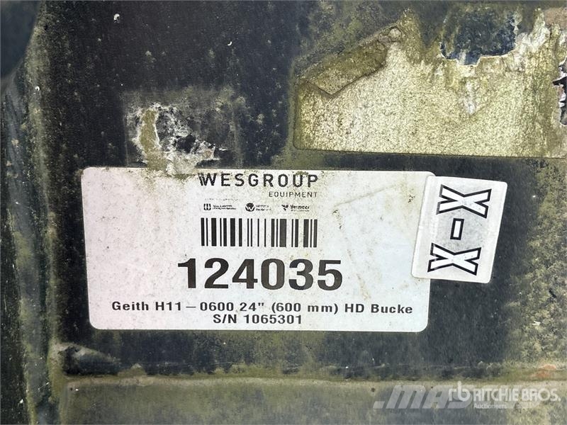 Geith H11-0600 24 in Digging Excavator Bucket (Unused) Kanalak