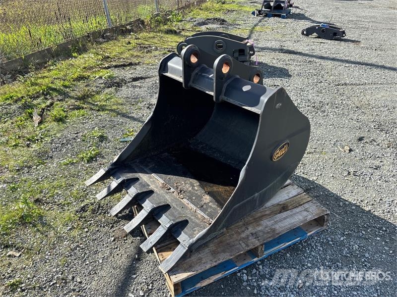 Geith H11-0900 36 in 0.42 cyd Digging Excavator Bucket ( Kausi