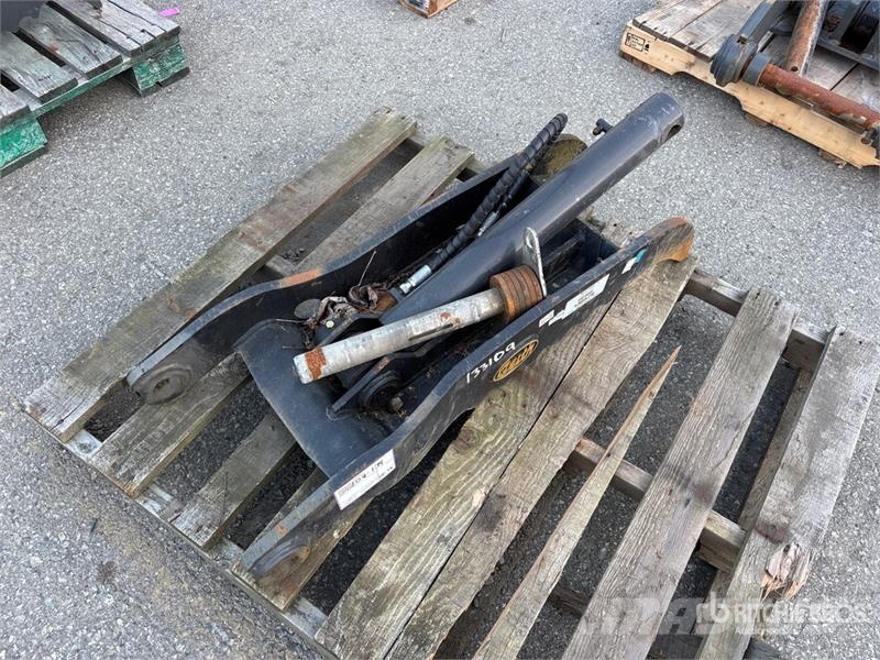 Geith MX4HT-QH 28 in Hydraulic Excavator Thumb Godet