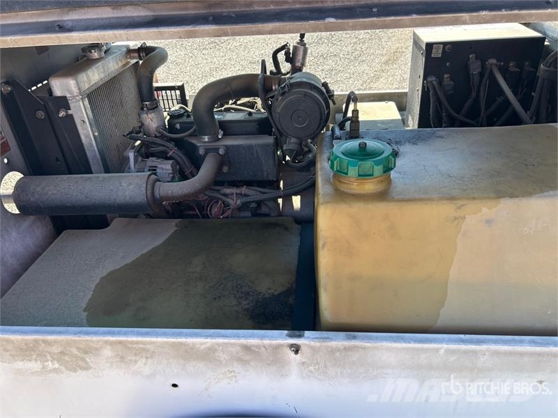 Generac MLT4060MVCAN 6 kW Light Tower (Inoperable) Πύργοι προβολέων