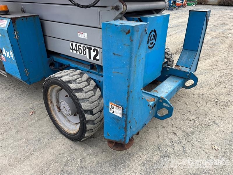 Genie GS-4390RT 4x4 Diesel Scissor Lift Scheren-Arbeitsbühnen