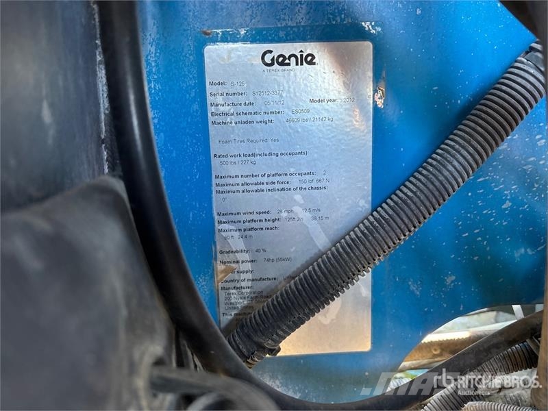 Genie S-125 4WD Diesel Telescopic Boom Lift Piattaforme a braccio telescopico