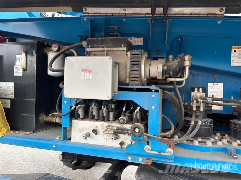 Genie S-125 4WD Diesel Telescopic Boom Lift Teleszkópos emelők