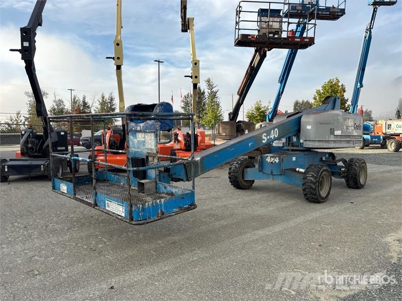 Genie S-40 4WD Diesel Telescopic Boom Lift Teleskopik personel platformları