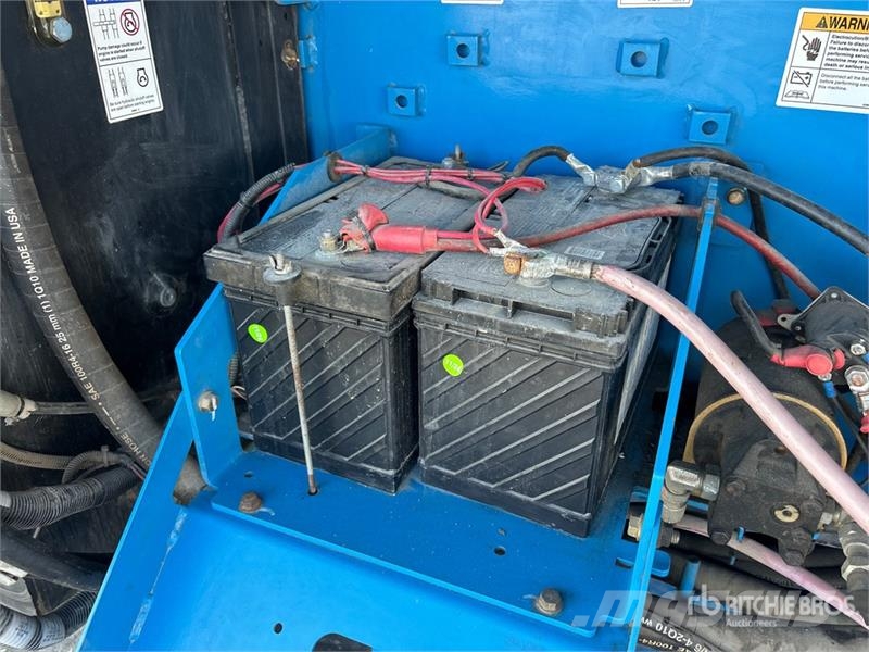 Genie S-85 4WD Diesel 4WD Diesel Telescopic Boom Lift Телескопични повдигачи