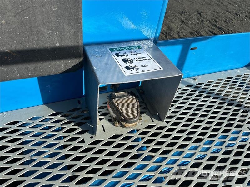 Genie S-85 4WD Diesel 4WD Diesel Telescopic Boom Lift Телескопични повдигачи