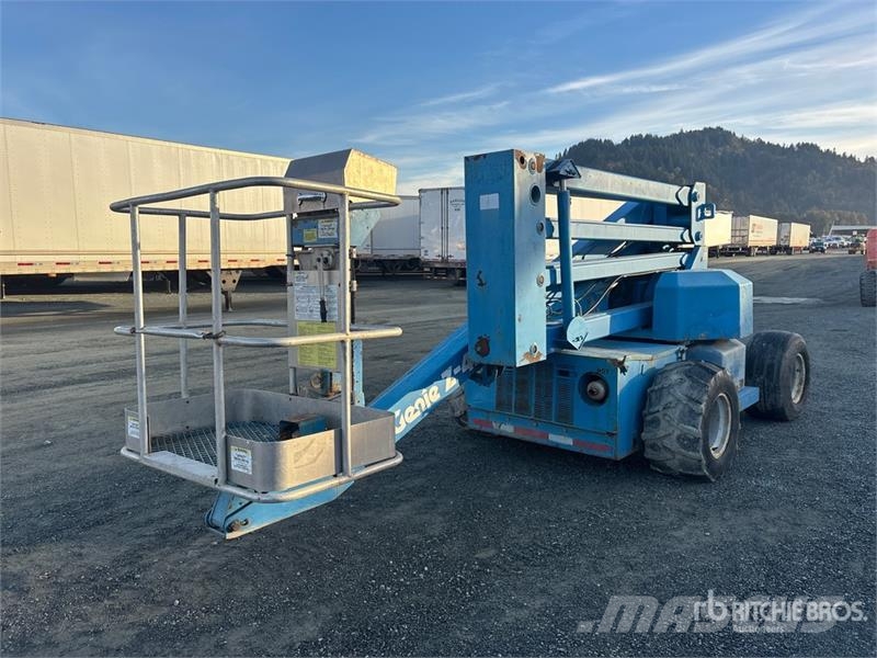 Genie Z-45/22 2WD LPG Articulating Boom Lift Articulated boom lifts