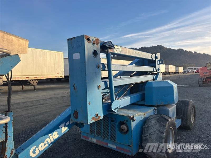 Genie Z45/25 2WD LPG Articulating Boom Lift Strēles pacēlāji