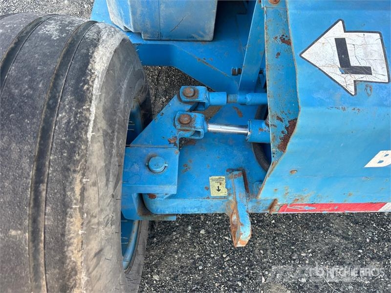 Genie Z45/25 2WD LPG Articulating Boom Lift Strēles pacēlāji