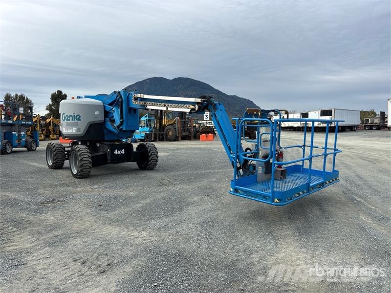 Genie Z62/40 4WD Diesel Articulating Boom Lift Strēles pacēlāji