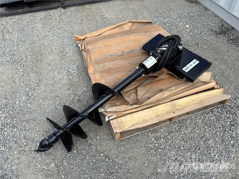 GIYI 12 in Mini Skid Steer Auger (Unused) Puurid