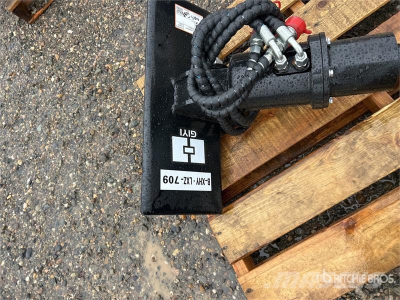  GIYI 12 in Mini Skid Steer Auger (Unused) مثاقيب