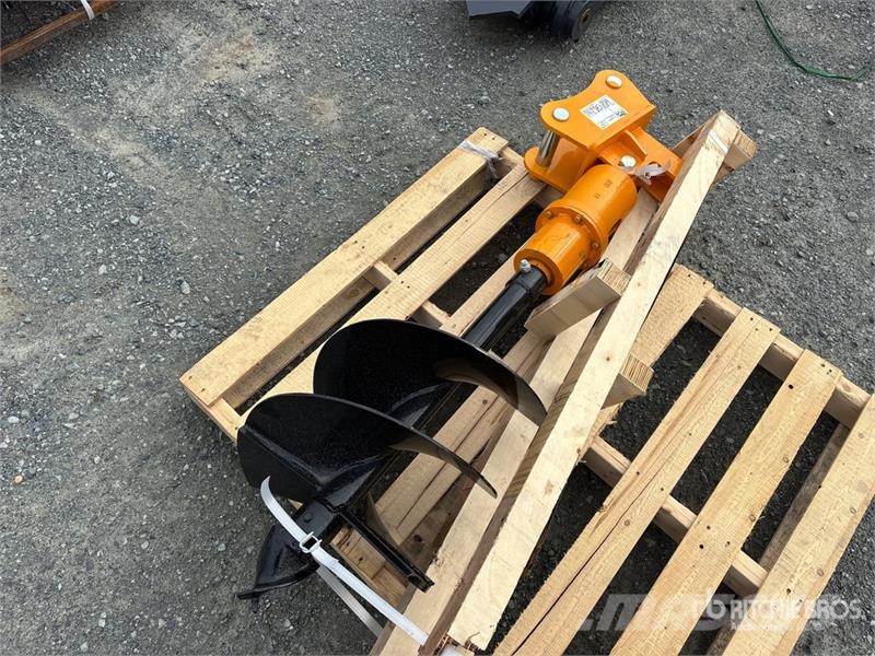 GIYI 16 in Excavator Auger - Fits Cat 303 (Unused) Vrtalne naprave