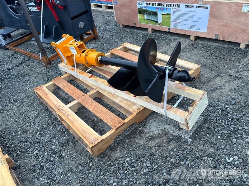  GIYI 18 in Cat 303 Excavator Auger (Unused) Bušilice
