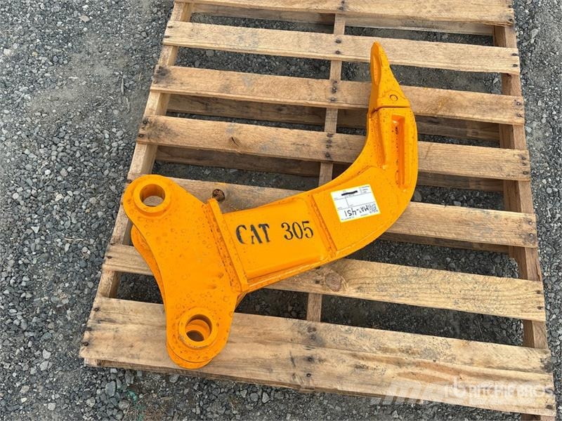 GIYI 27 in Excavator Ripper - Fits Cat 305 (Unused Skarifikatori