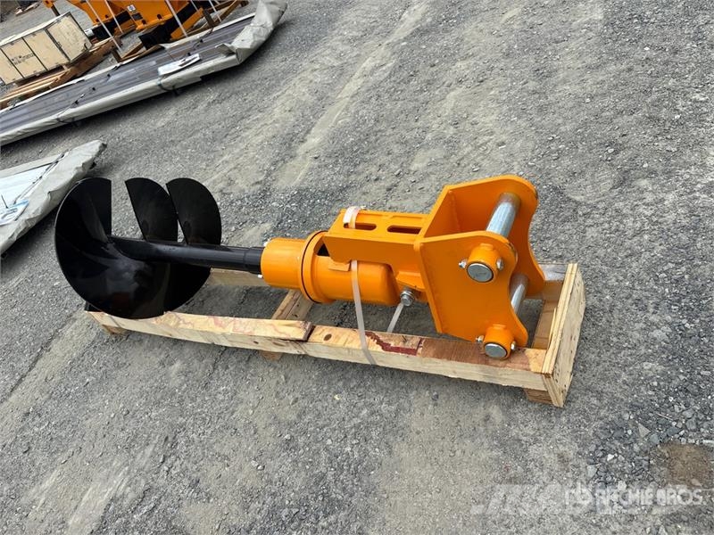 GIYI 33 in Cat 303 Excavator Auger (Unused) Bušilice