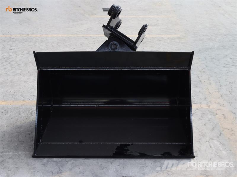 GIYI GY-3TB 36 in Tilting Excavator Bucket - Fits Kanalak
