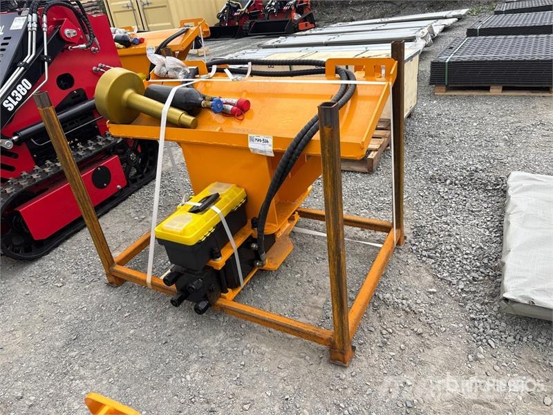  GIYI GY-AD680 8 in Skid Steer Post Driver (Unused) Karja-aidat