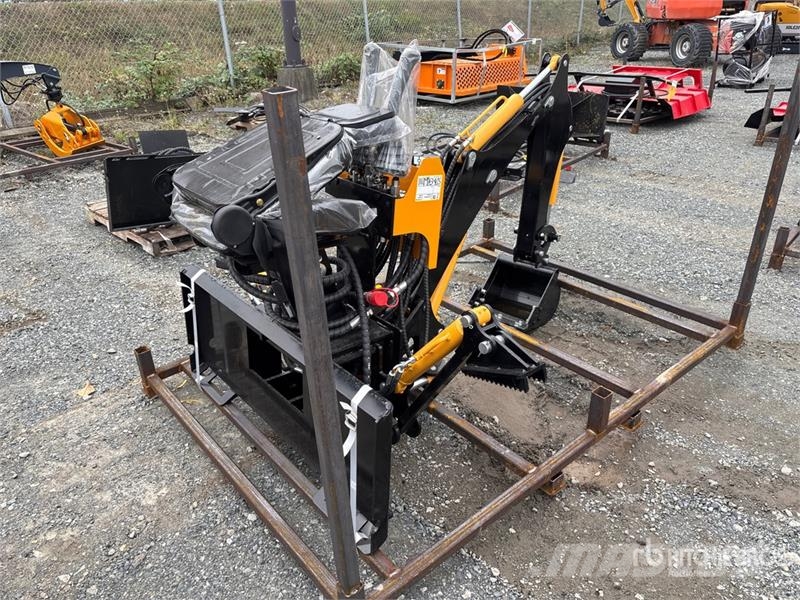 GIYI GY-BD98 Skid Steer Backhoe (Unused) Nakladalne žlice