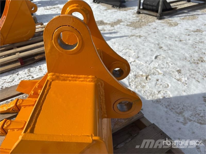  GIYI GY-BK 24 in Digging Excavator Bucket - Fits C Žlice