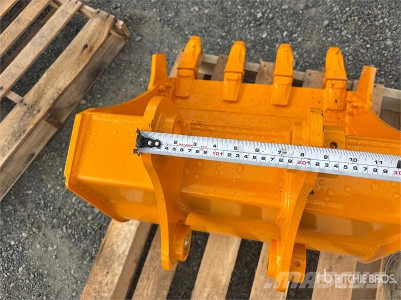 GIYI GY-BK 24 in Digging Cat 305 24 In Excavator B دلاء