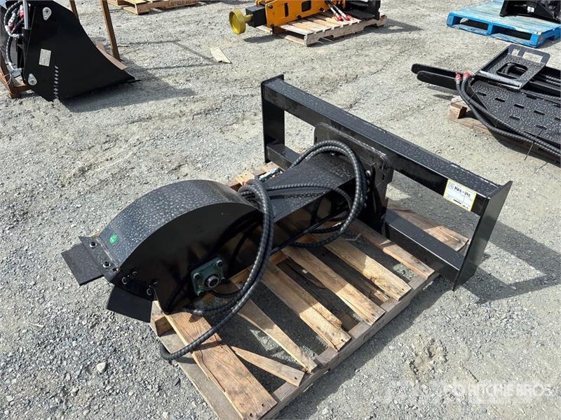 GIYI GY-BSG45 8 in Skid Steer Stump Grinder (Unuse Grapa si pluguri rotative