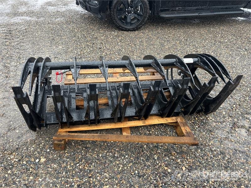  GIYI GY-CLG72 72 in Log Skid Steer Grapple (Unused Gripere