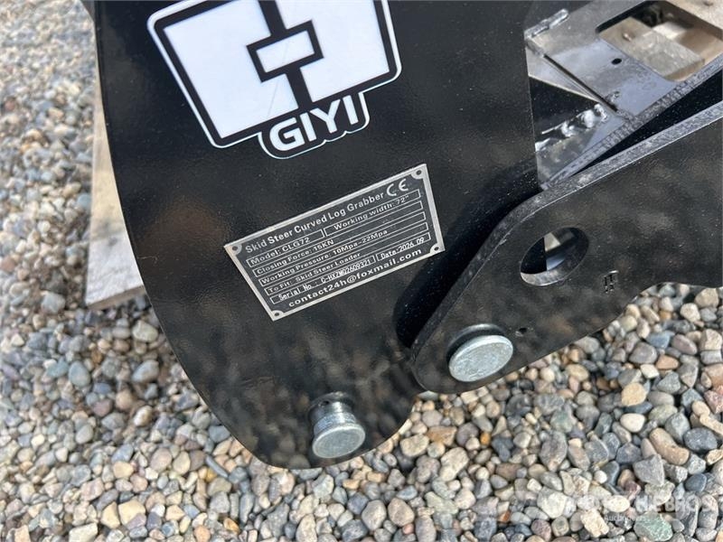 GIYI GY-CLG72 72 in Log Skid Steer Grapple (Unused Gripere