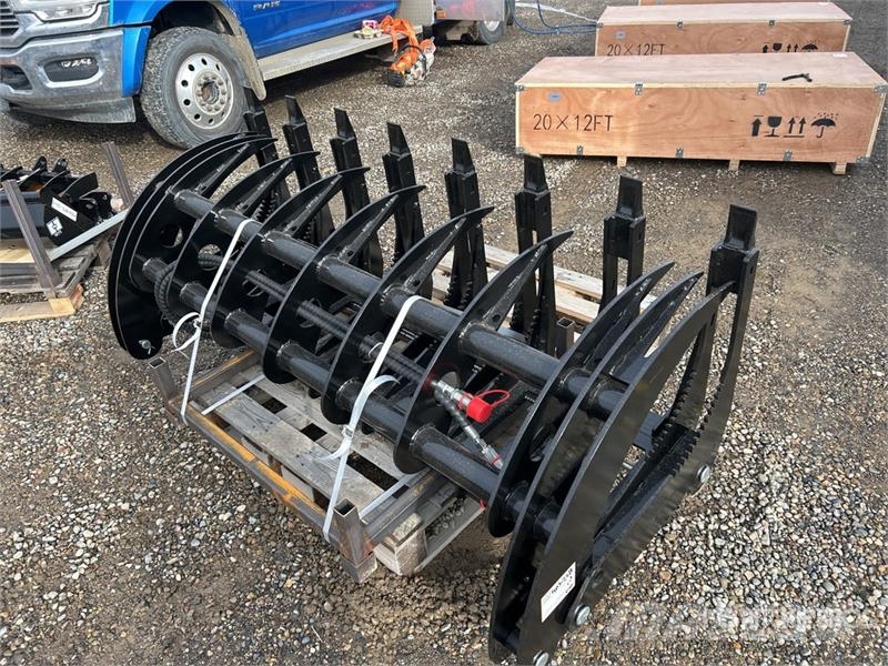 GIYI GY-CLG72 72 in Log Skid Steer Grapple (Unused Gripere