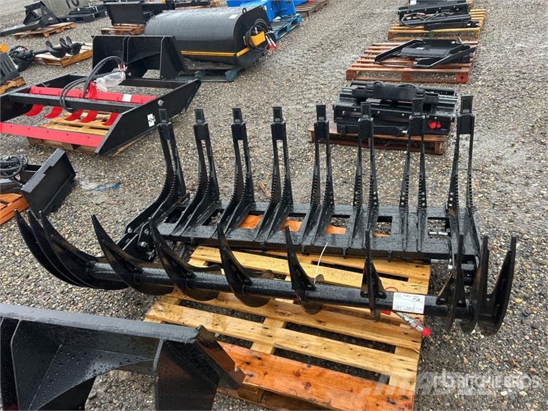  GIYI GY-CLG72 72 in Log Skid Steer Grapple (Unused Gripere
