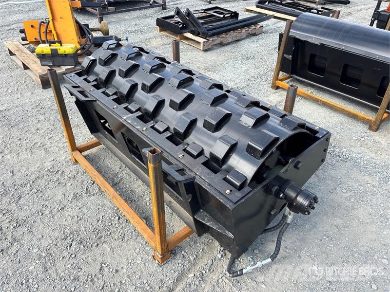 GIYI GY-CW70 59 in Padfoot Skid Steer Vibratory Ro Valce