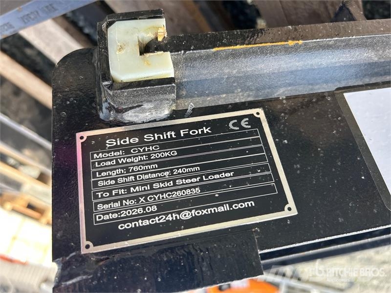  GIYI GY-CYHC 30 in Mini Skid Steer Forks (Unused) Tõstekahvlid