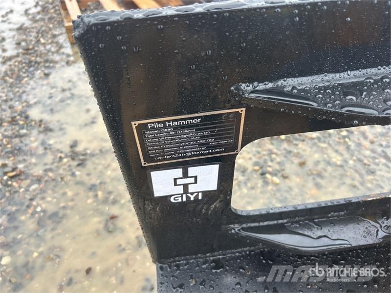  GIYI GY-D680 Skid Steer Post Driver (Unused) Equipamentos de vedação
