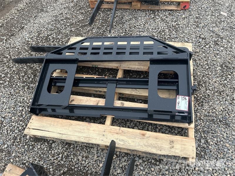 GIYI GY-DHC 59 in Skid Steer Forks (Unused) Tõstekahvlid