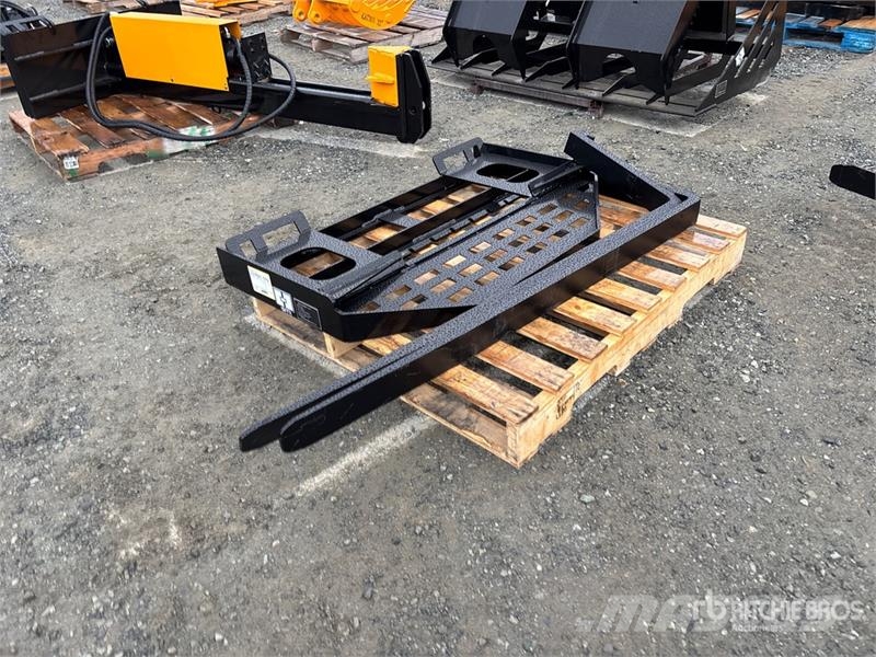  GIYI GY-DHC 59 in Skid Steer Forks (Unused) Vidlica