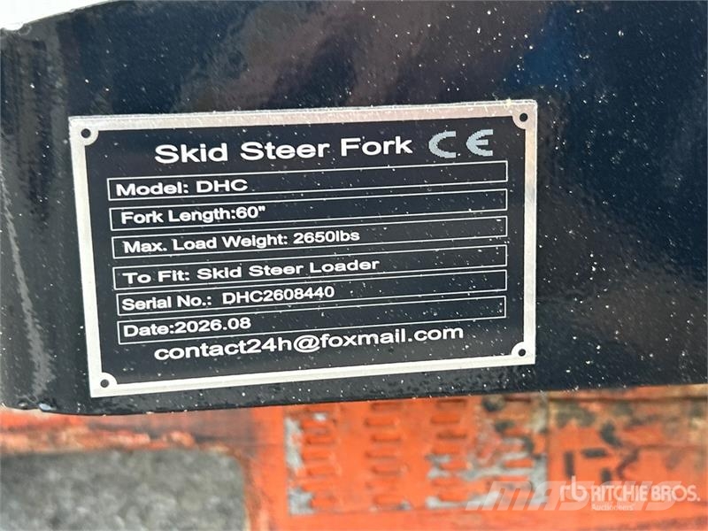  GIYI GY-DHC 59 in Skid Steer Forks (Unused) Tõstekahvlid